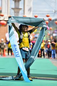 BIB: 5902
                            <button type="button" onclick="openModal(21795096)" class="btn btn-primary btn-sm float-right btn-popup" data-toggle="modal" data-target=".modal-high-quality">
                        <i class="fas fa-shopping-cart"></i> Add to Cart
                    </button>
                                            <button type="button" onclick="isThisMe(21795096, true)" class="btn btn-success btn-sm float-right btn-popup btn-isme hidden" data-toggle="tooltip" data-placement="bottom" title="นี่คือรูปของคุณใช่ไหม คลิกที่นี่เพื่อเอาเข้าอัลบั้ม">
                        <i class="fas fa-plus"></i> Add to album
                    </button>
                    <button type="button" onclick="isThisMe(21795096, false)" class="btn btn-warning btn-sm float-right btn-popup btn-isnotme hidden">
                        <i class="fas fa-ban"></i> Remove from album
                    </button>